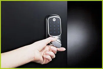 Expert Locksmith Services Salisbury, MA 978-254-7253 Expert Locksmith Services Salisbury, MA 978-254-7253 - 11-business-locksmiths