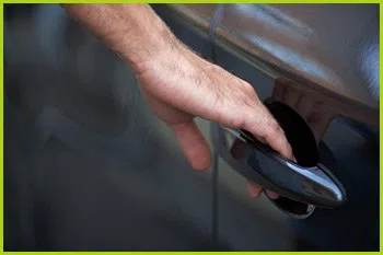 Expert Locksmith Services Salisbury, MA 978-254-7253 Expert Locksmith Services Salisbury, MA 978-254-7253 - 8-opening-car-locks